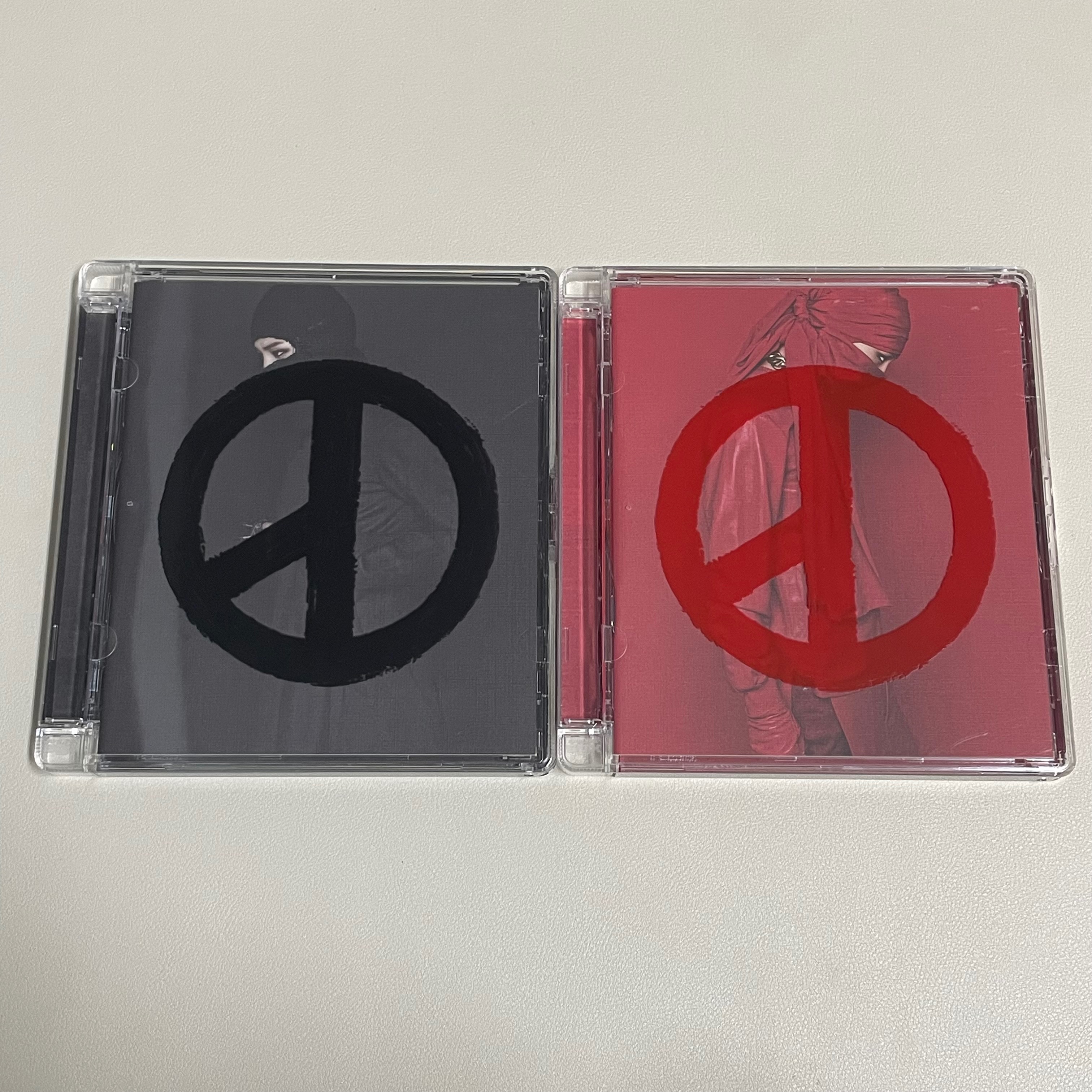 G-Dragon COUP D’ETAT 黑紅兩版