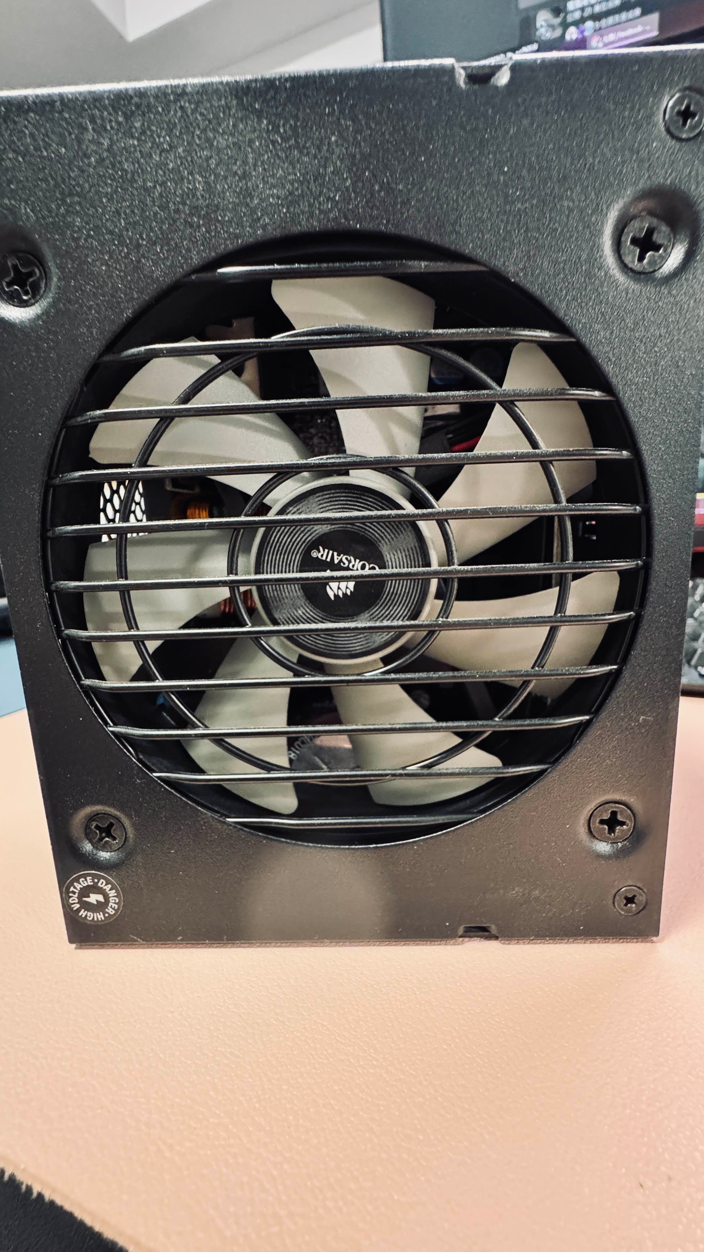 電源供應器－Corsair SF450