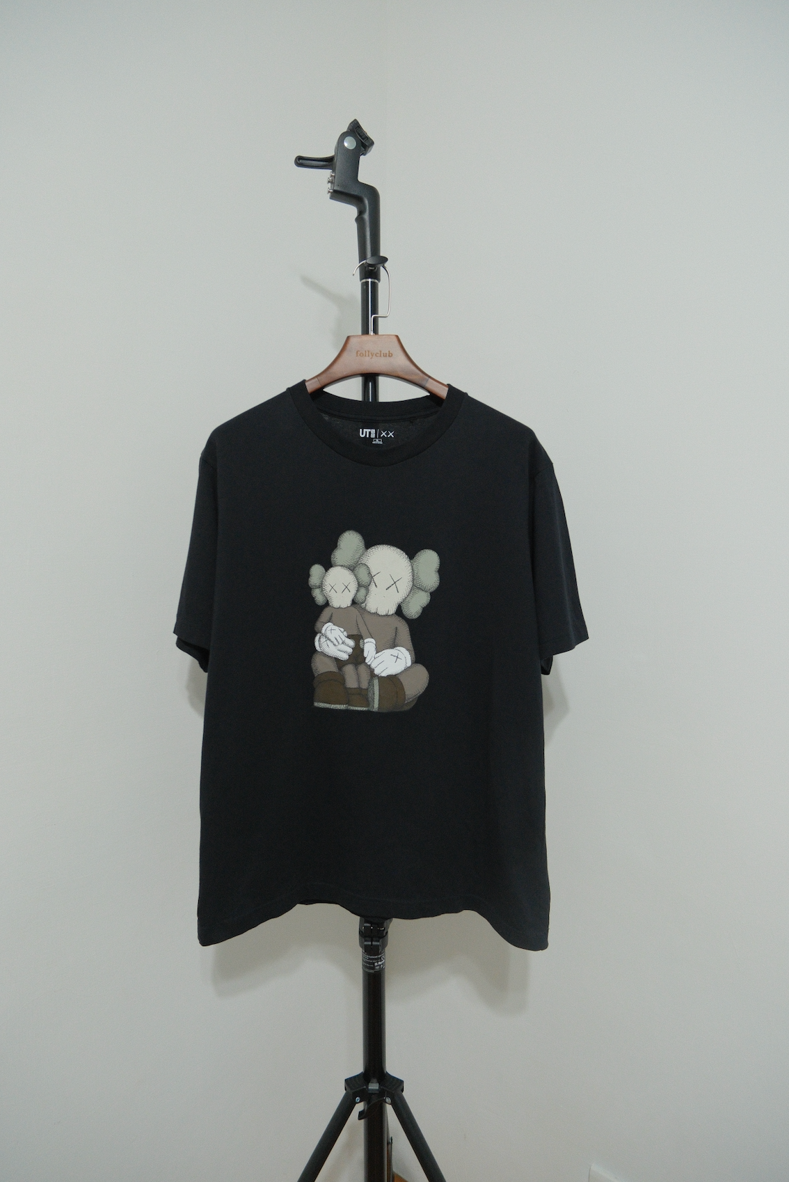 #11 UNIQLO KAWS T恤 XL號