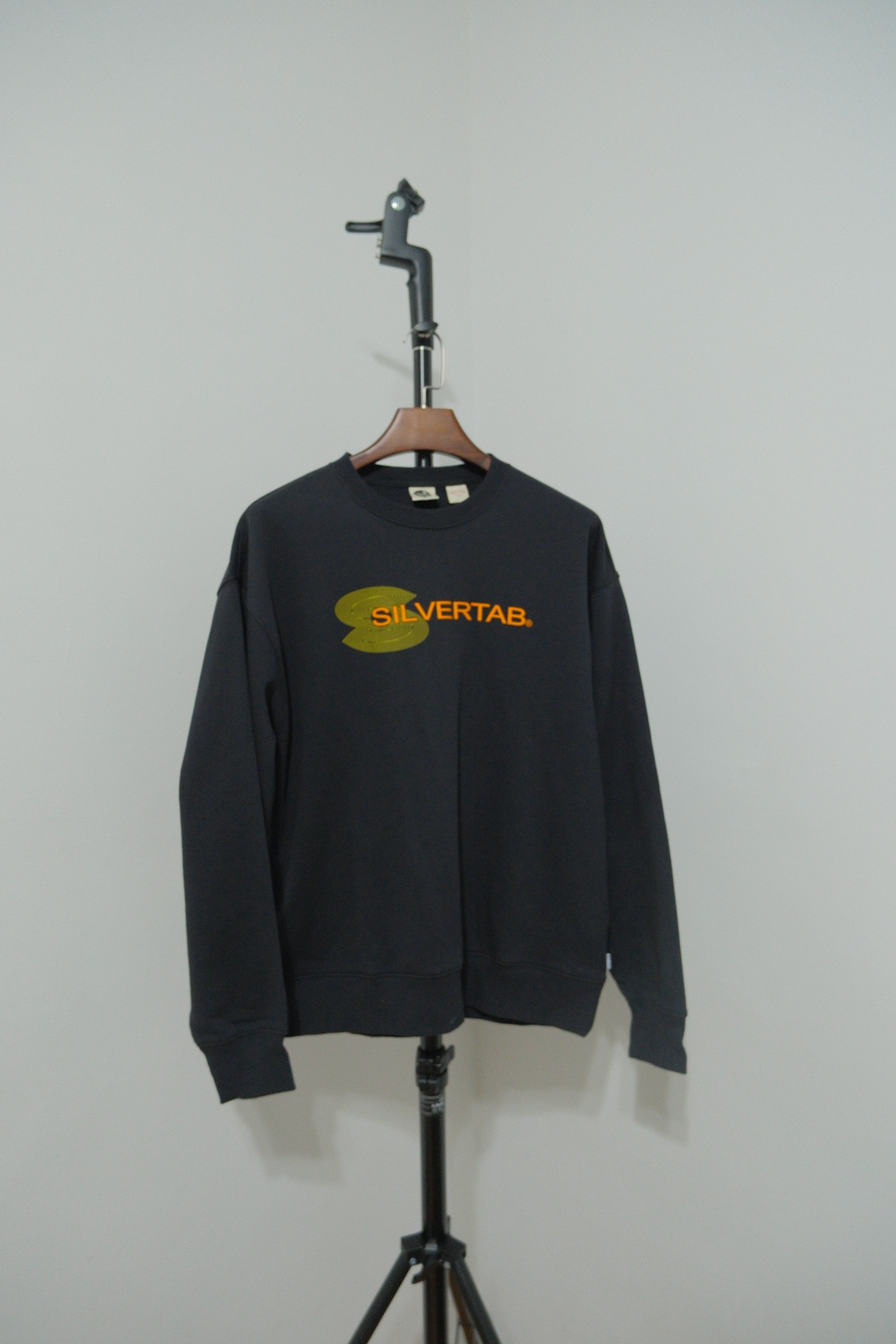 #21 全新 LEVIS 銀標 Silvertab 寬版大學T L號