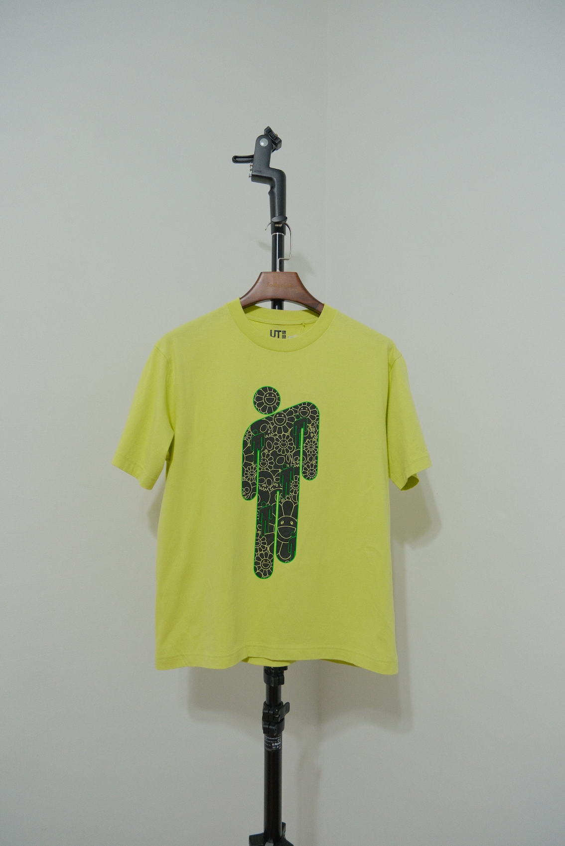 #25 全新 UNIQLO 村上隆 Billie Eilish 圖案短T S號