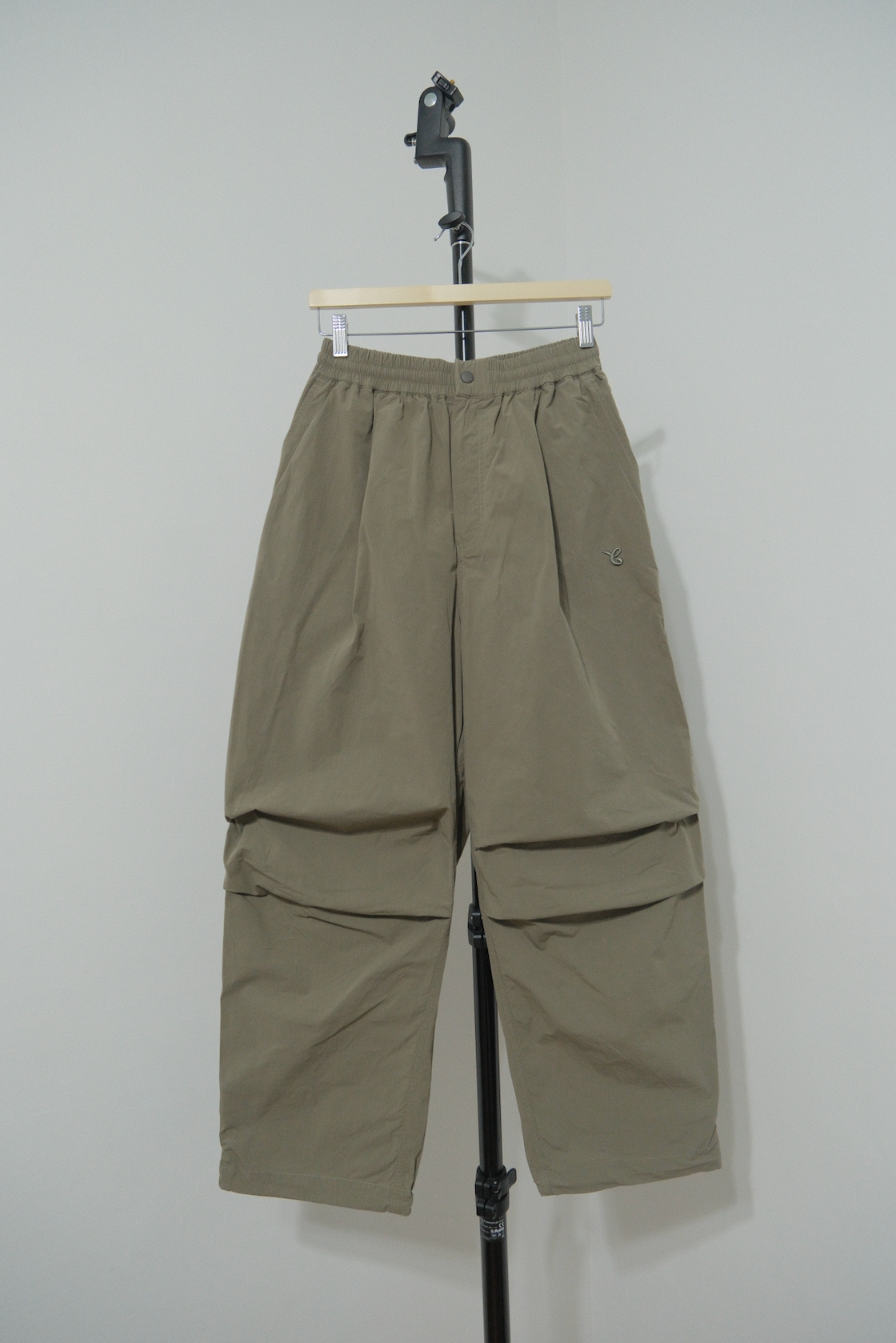 #57 evistub 尼龍棉混紡降落傘褲 M號