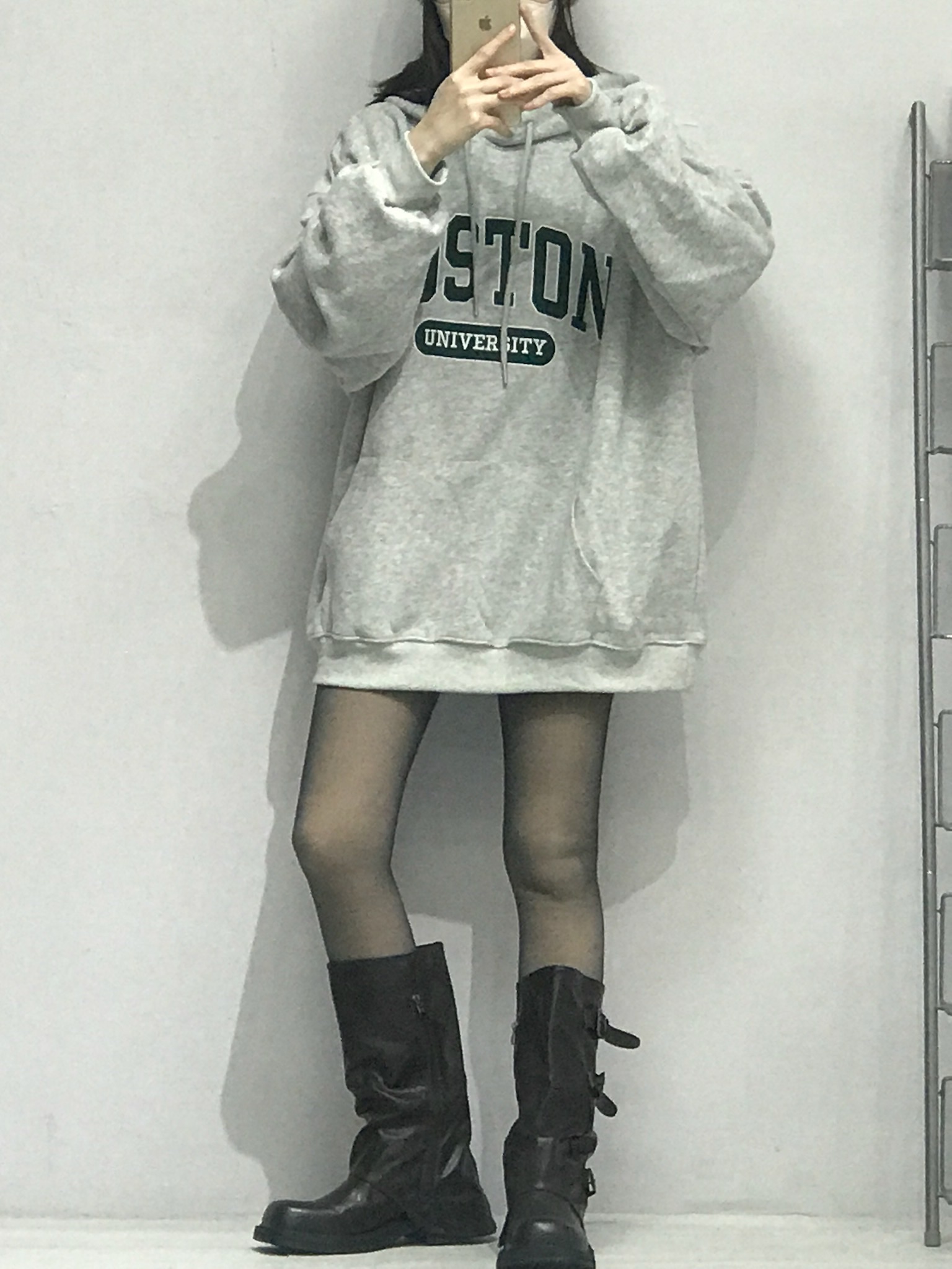 波士頓帽踢