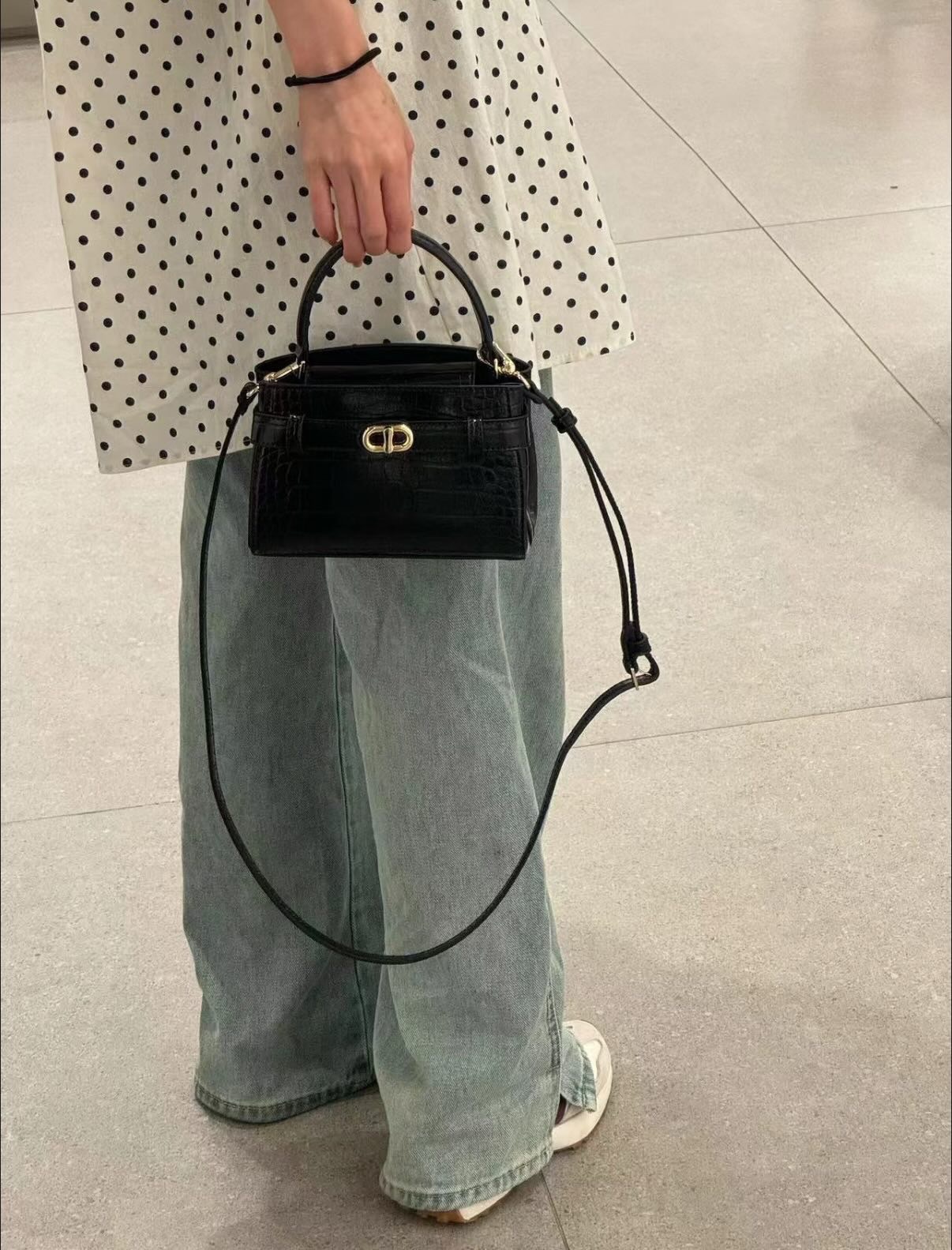 ＜+預購＞ 小ck 凱莉包 春季新品