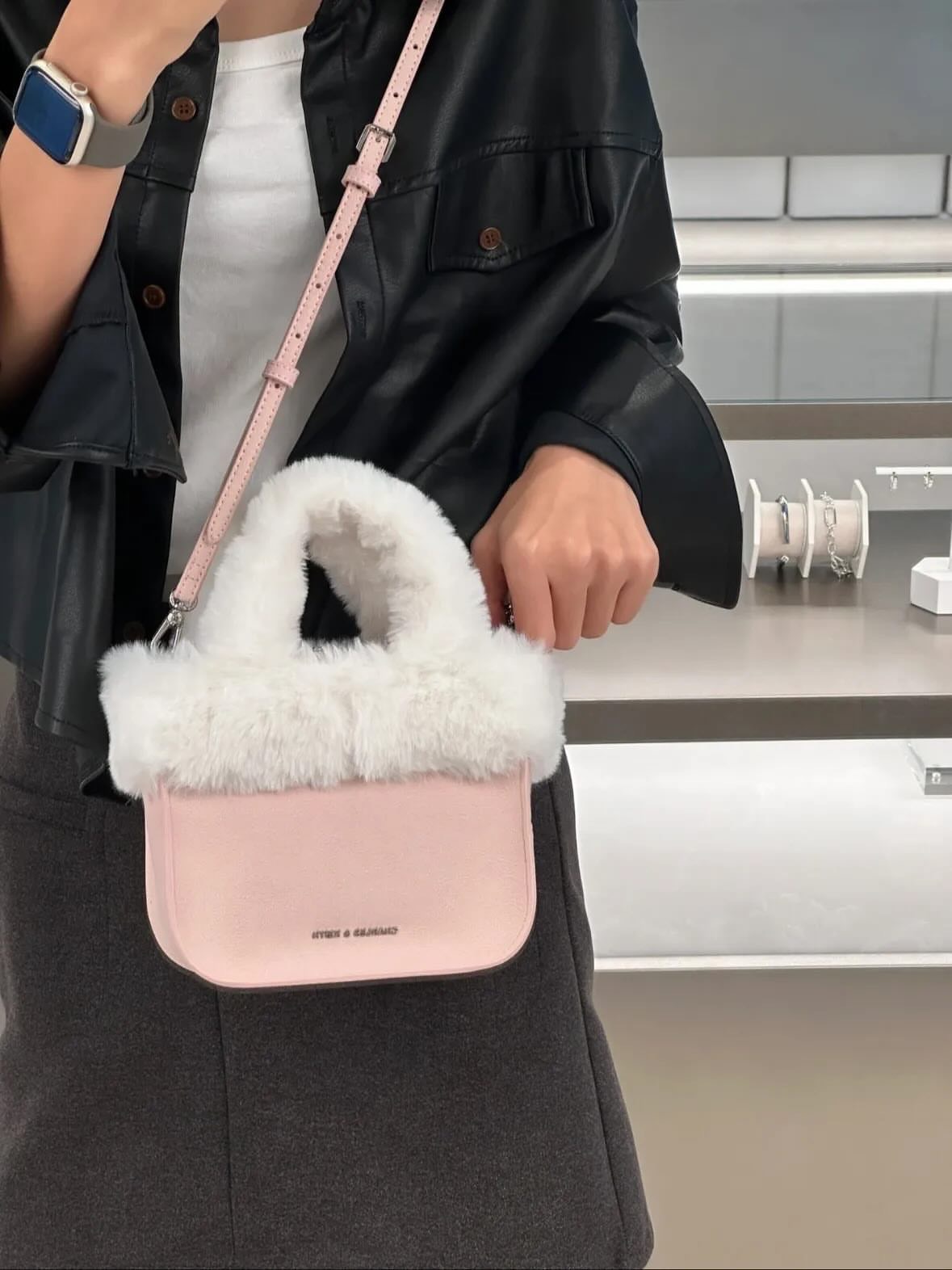 冬季限定 Charles ＆ Keith 小CK 雪糕包