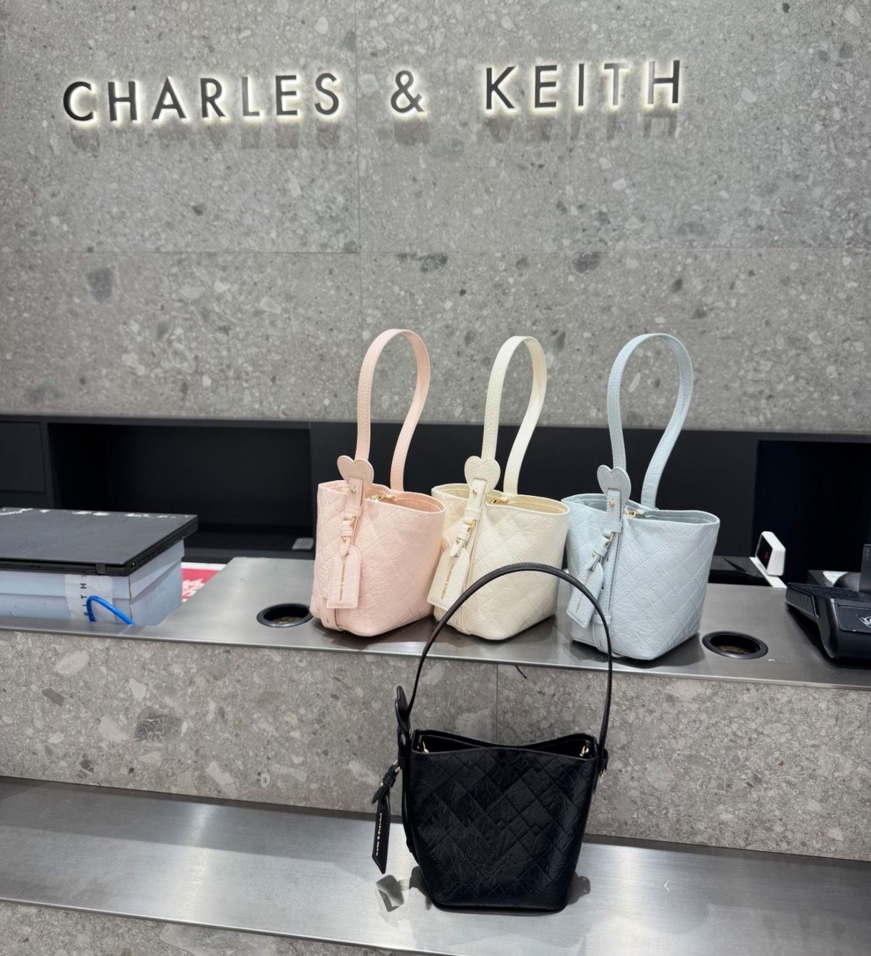 ＜預購＞ 小ck 手提迷尼水桶包 （可以肩背 手提）