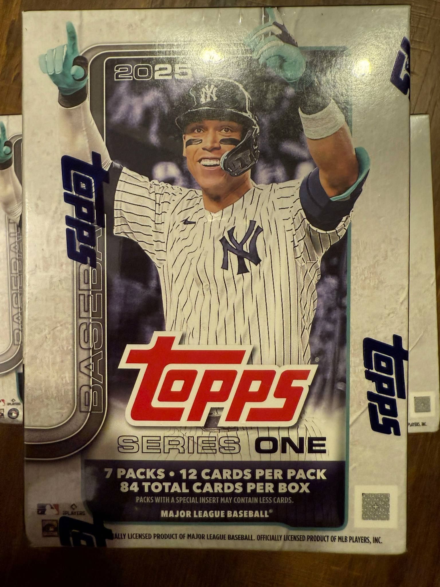 【現貨】2025 Topps Serise 1 Baseball Blaster Box