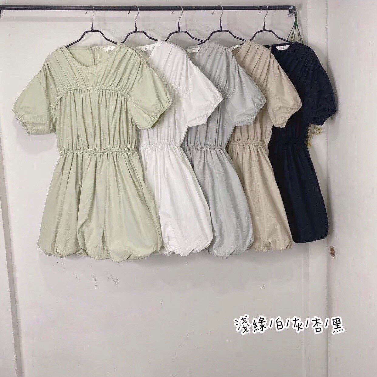 ㅣ現貨ㅣ𝟭𝟱𝟰𝙨𝙝𝙤𝙥 韓版圓領鬆緊腰短洋