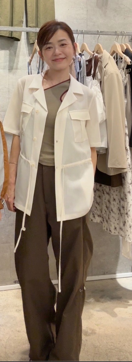 🇰🇷韓-海風輕舞T09🫧微透膚口袋造型襯衫