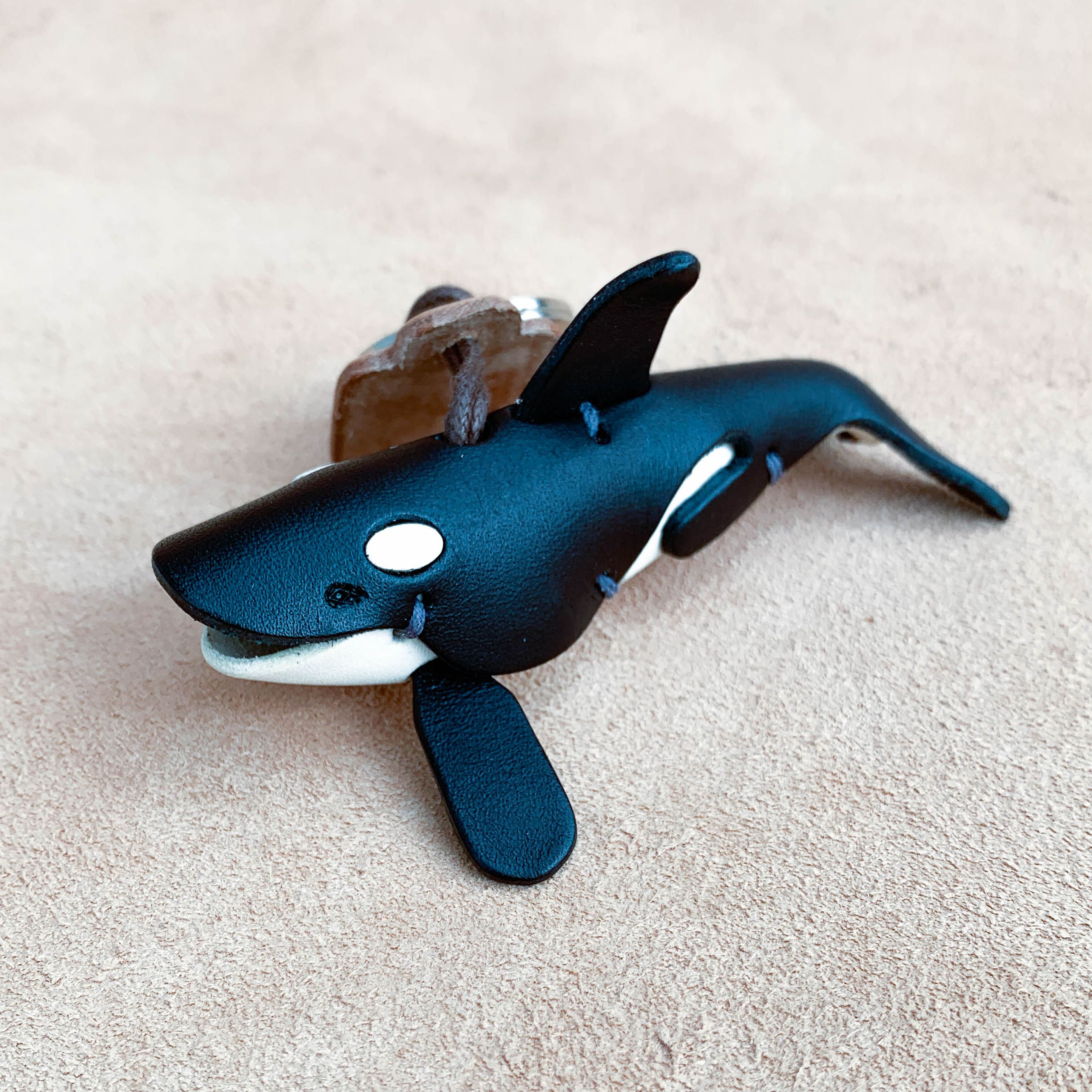 海洋生物-虎鯨-真皮植鞣 皮革鑰匙圈 吊飾 動物造型