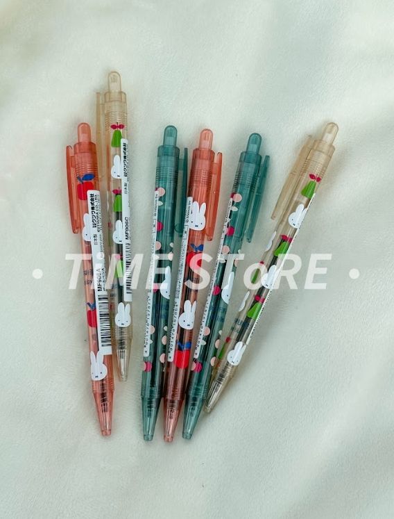 • 𝙏𝙞𝙈𝙀 𝙎𝙏𝙤𝙍𝙀 • 日本版現貨 ✈️ 大阪 米飛專賣店 0.7mm 圓珠筆
