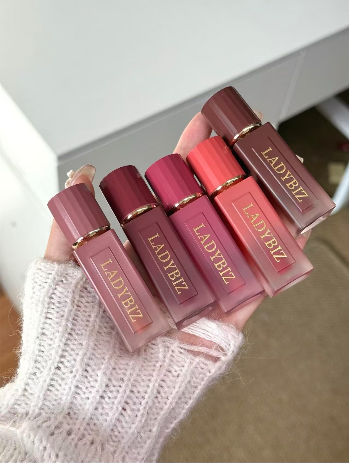 韓國🇰🇷LADYBIZ唇釉 水光亮面唇釉❗️