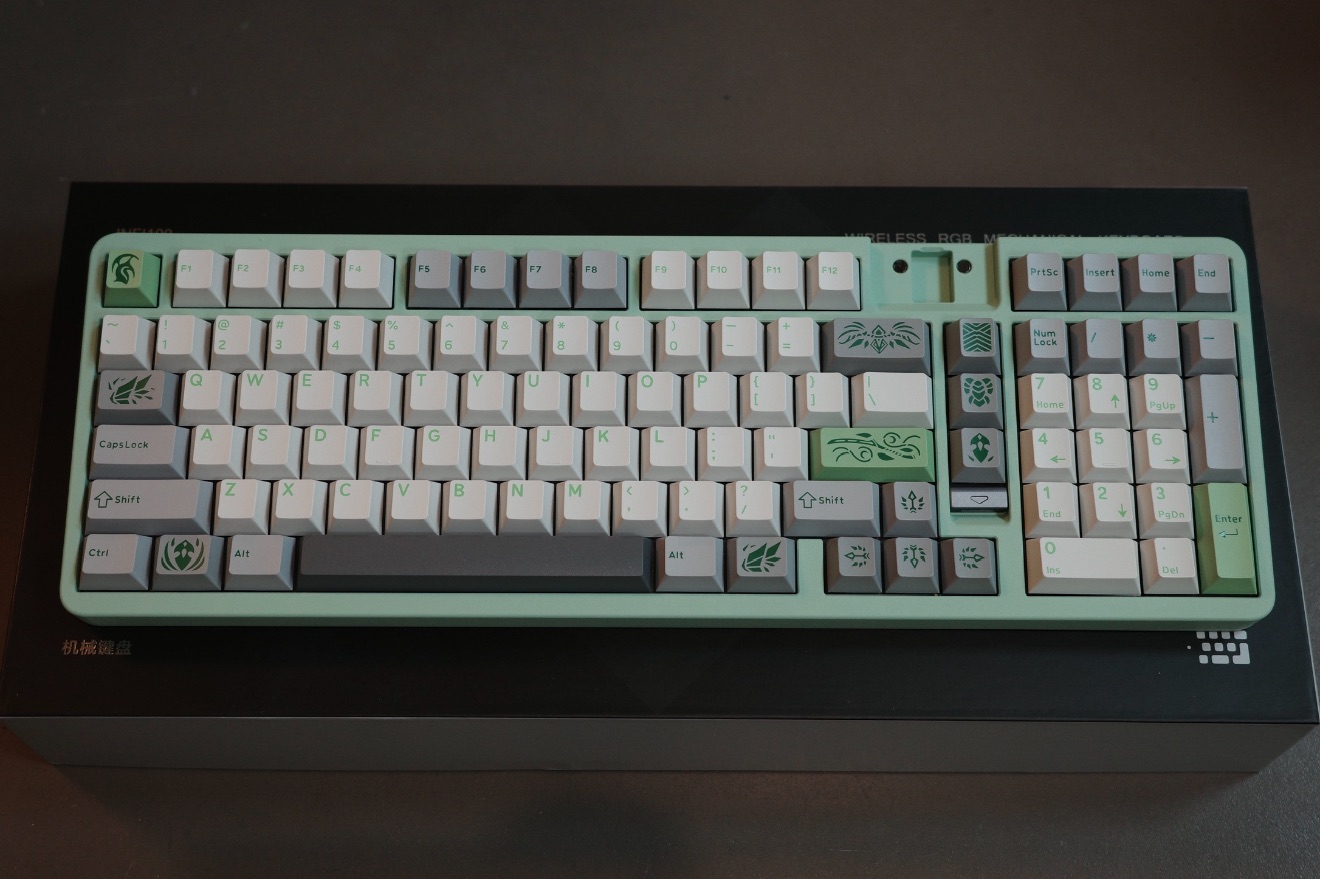 Keyverse infi100 灰綠色 雲暮軸