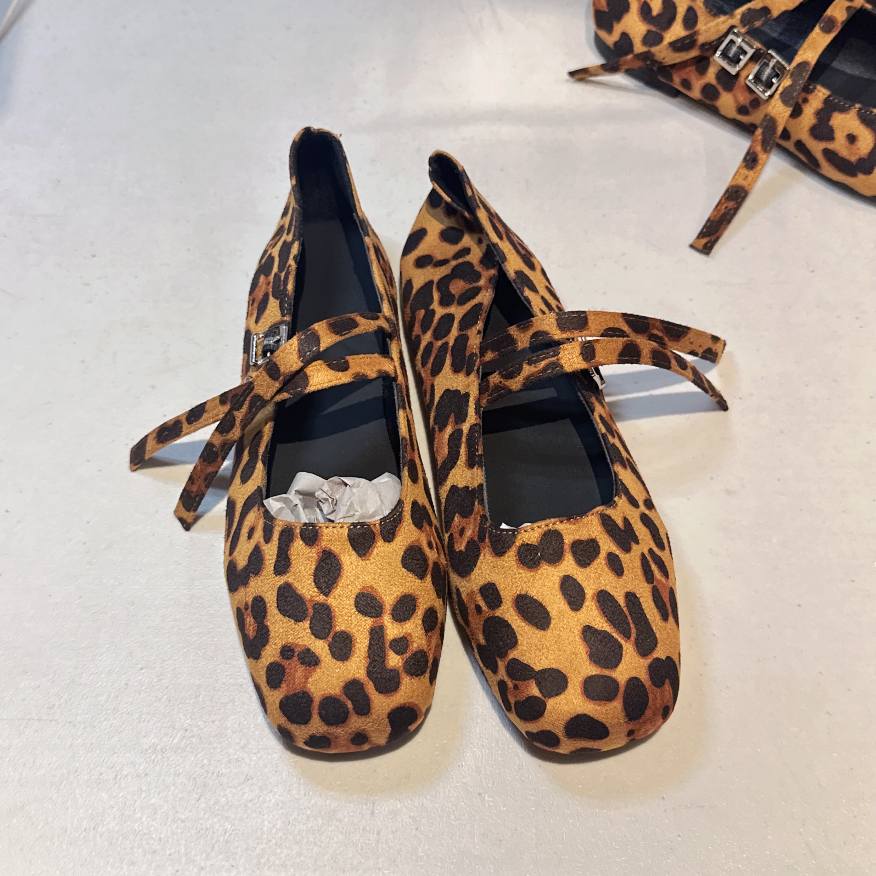 全新 瑕疵｜豹紋娃娃鞋 平底芭蕾舞鞋   早衣服》