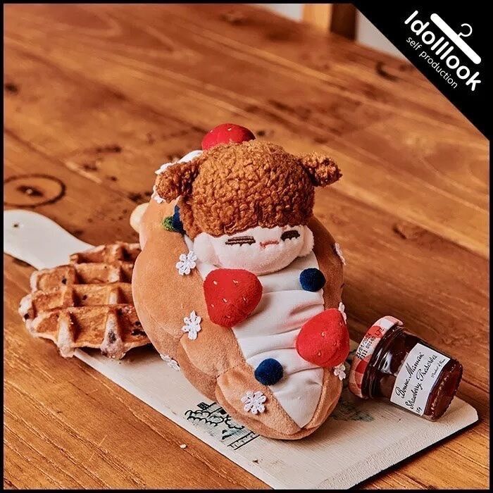 Idolllook 牛角麵包娃衣 10cm