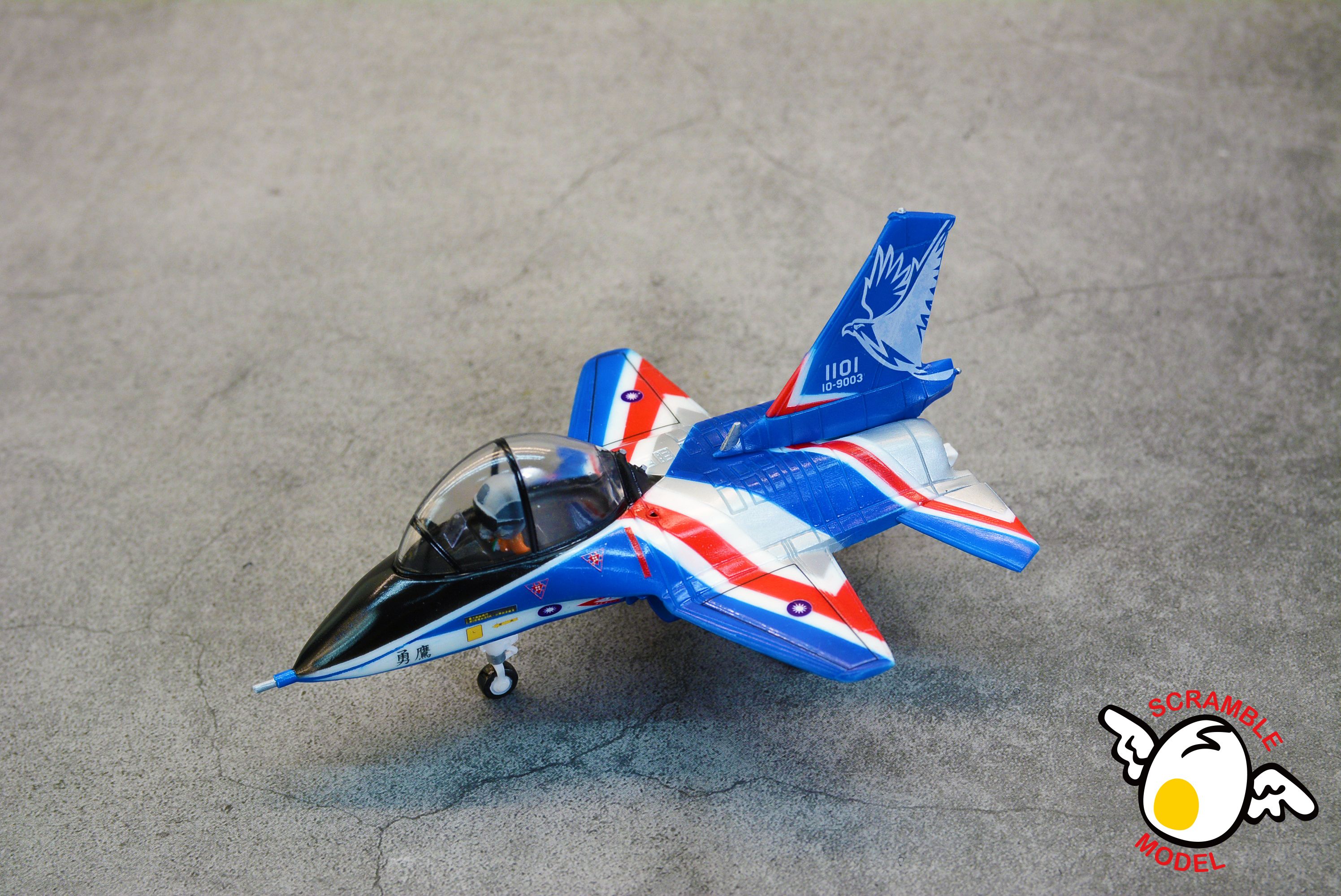 預購*空軍勇鷹高級教練機Q版模型 #材料包