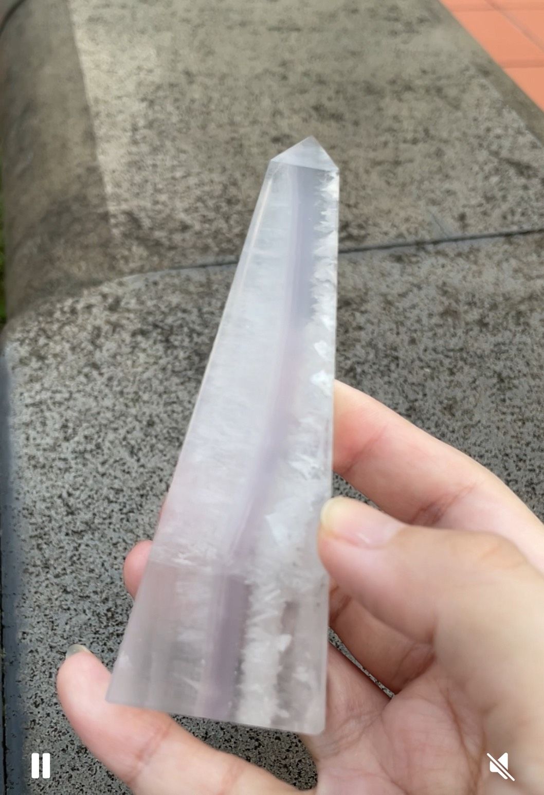 淡紫色羽毛螢石方尖碑