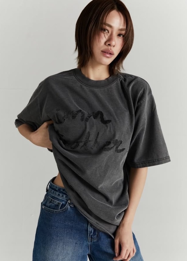 IMM.ANOTHER 黑字 T-SHIRT