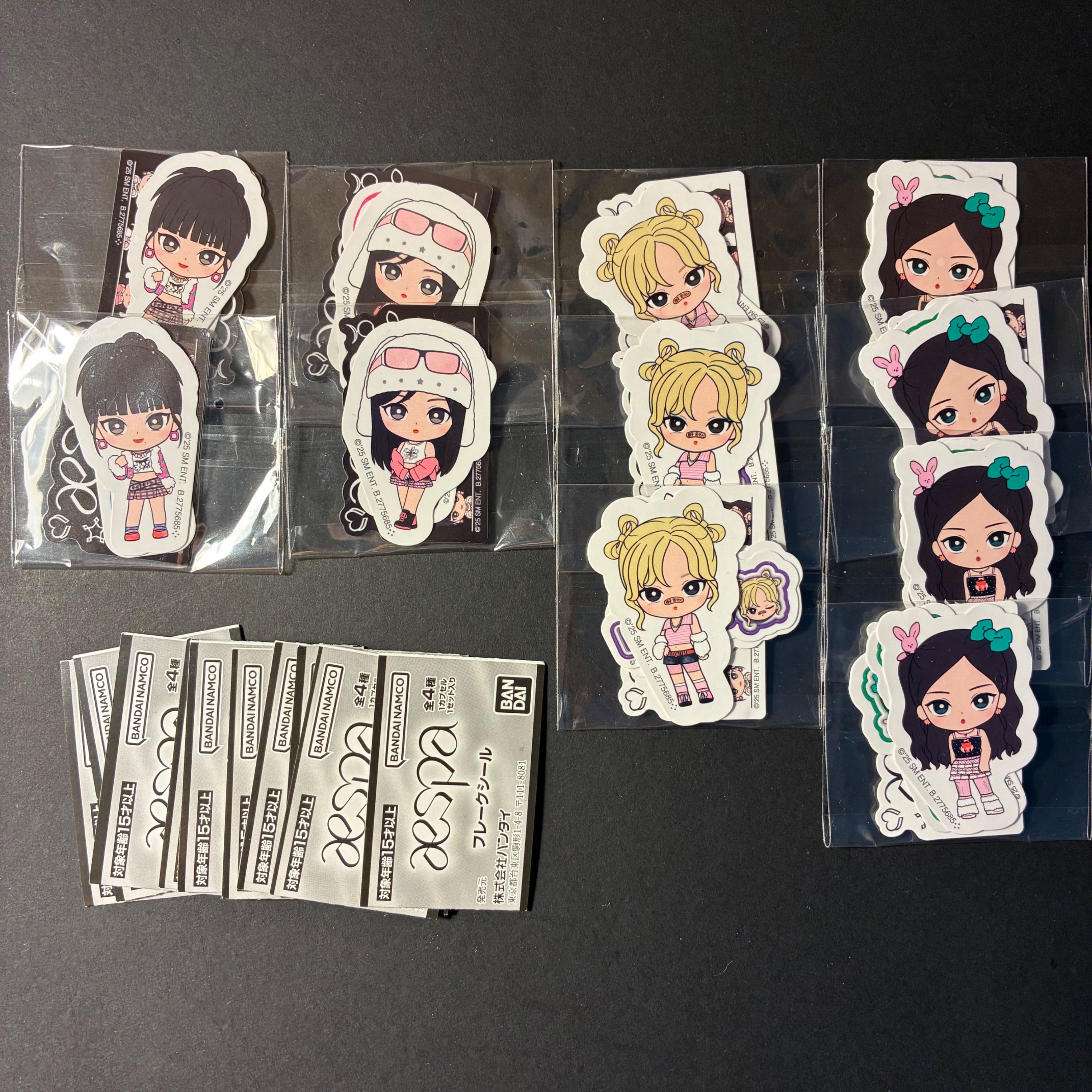 日本扭蛋貼紙（皆默認廠損）部分可當綁❗️