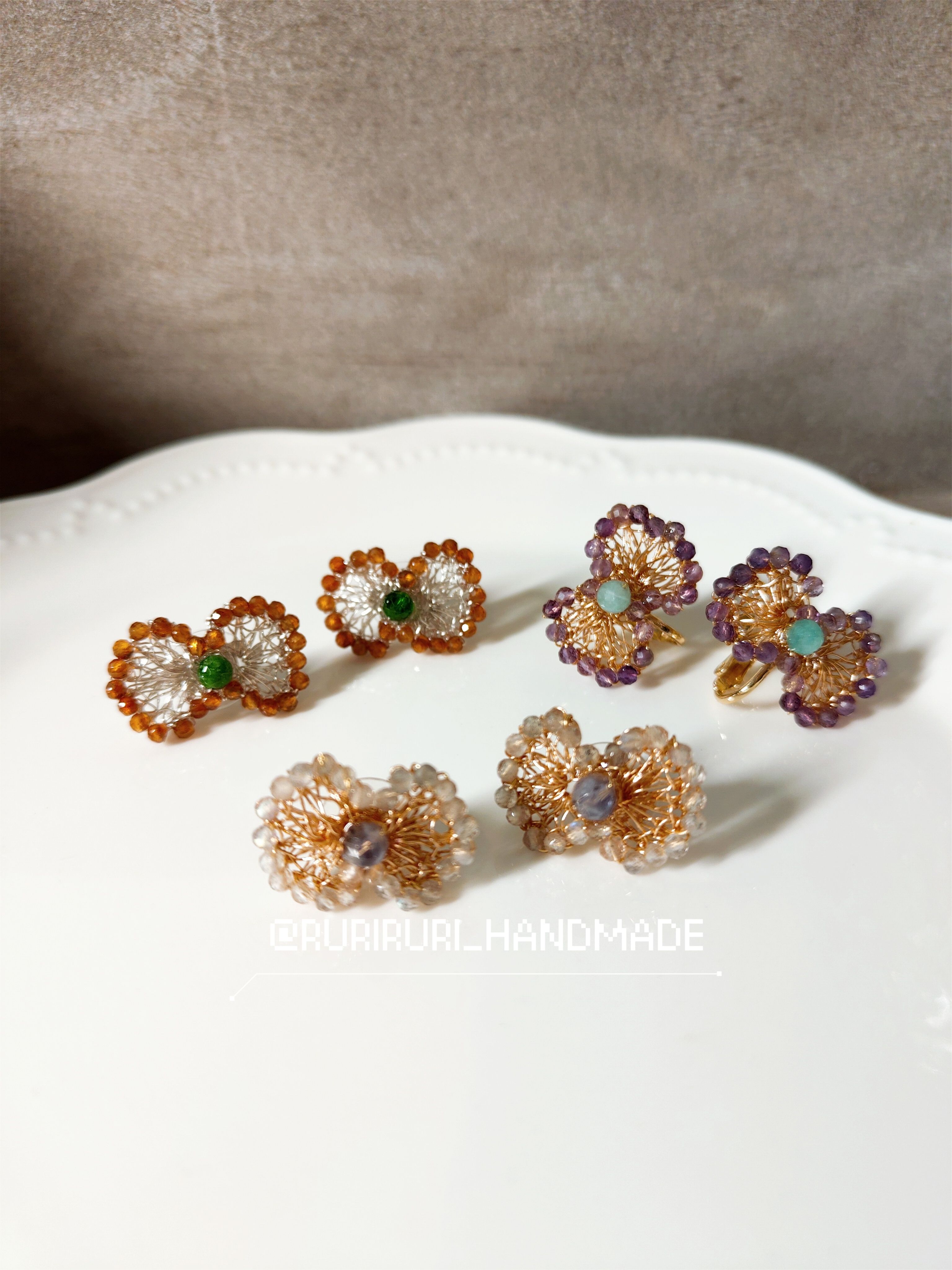 鉤鉤纏系列-寶石領結