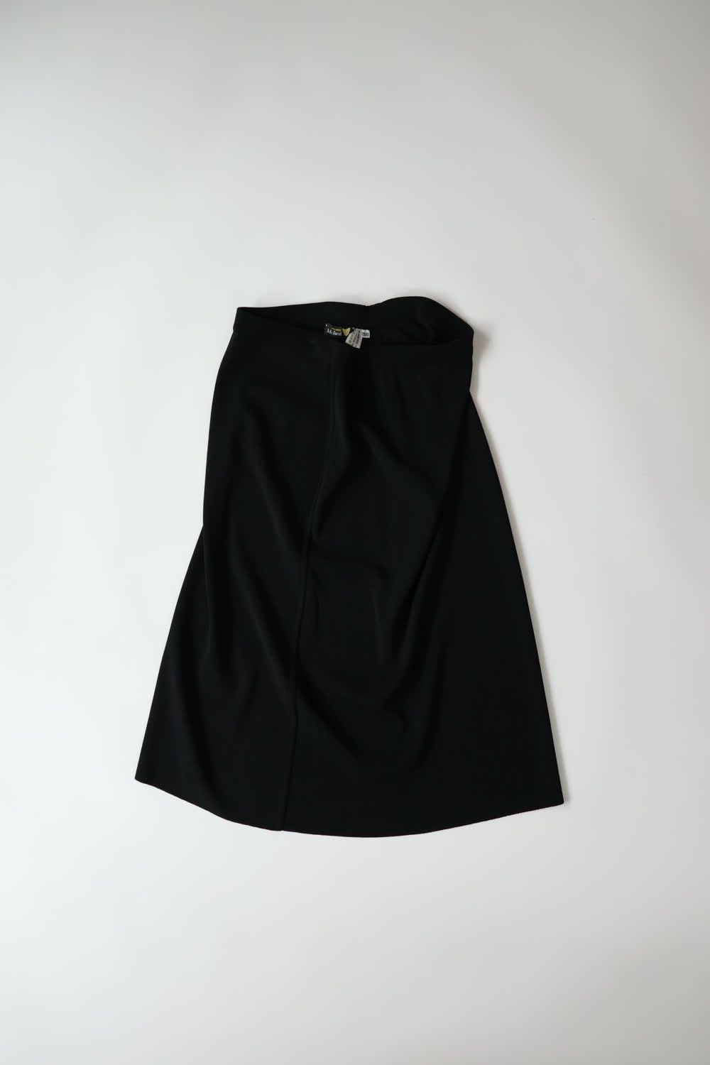 黑色針織A裙 Black Knitted A Skirt
