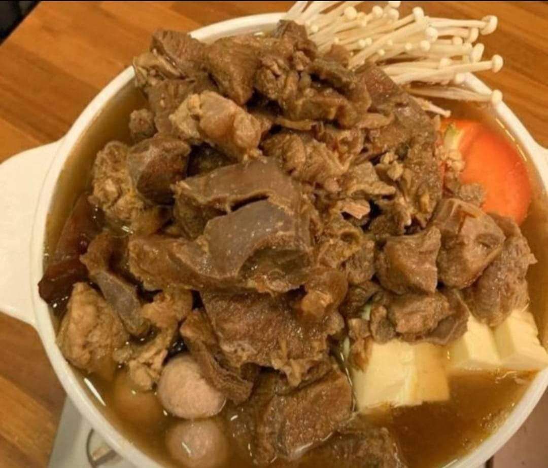 【極海鮮八號鋪】肉多多牛肉爐1250g/包， 誇張到不行的牛肉爐，湯濃肉多，保證真材實料！