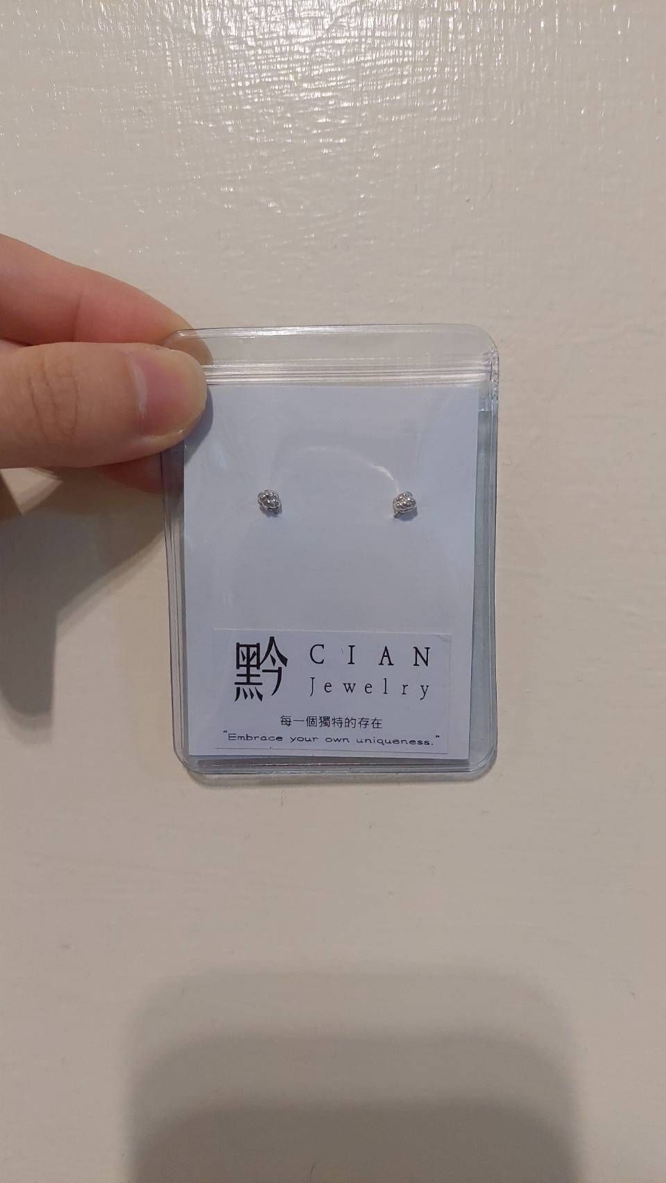 小線球耳環