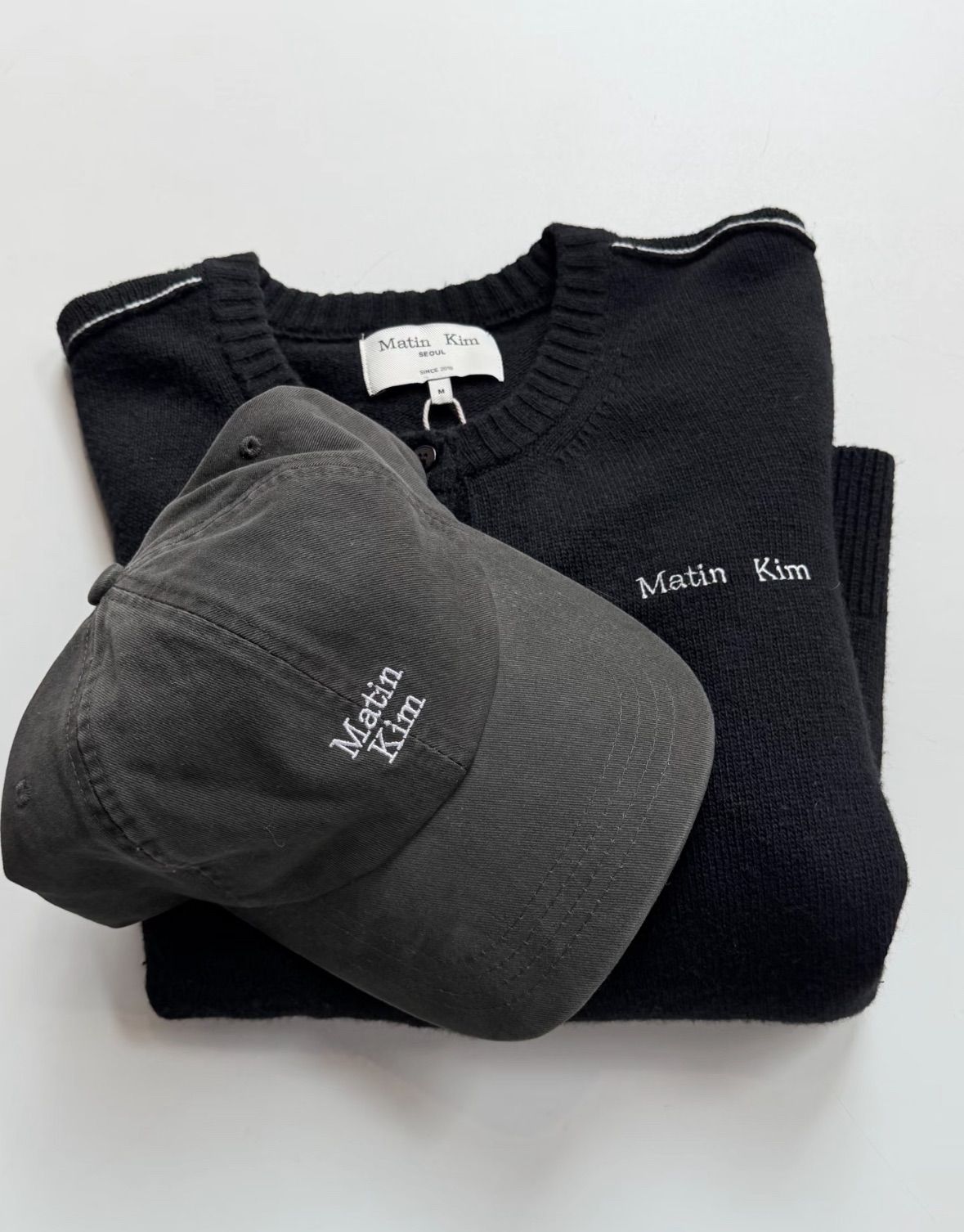 （現+預）Matin Kim 迷你刺繡LOGO 棒球帽
