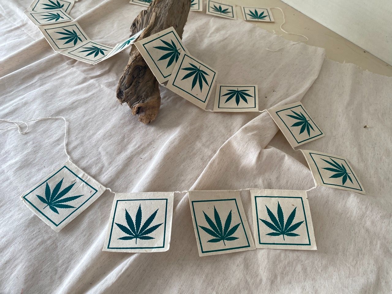 尼泊爾手工紙大麻旗