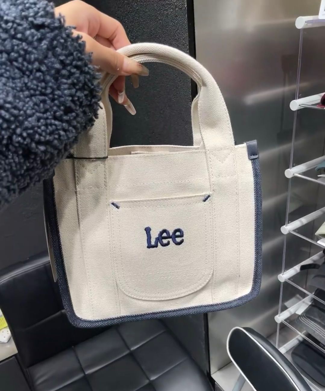 （現+預）LEE滾邊質感小方包🉑️手提🉑️肩背