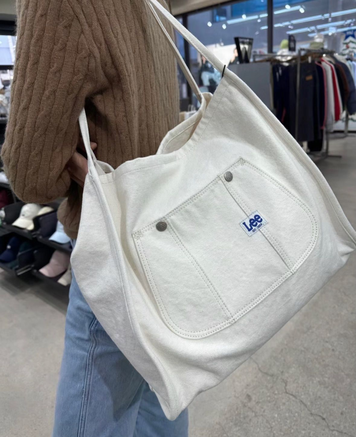 （現貨）LEE大容量肩背帆布包—4color