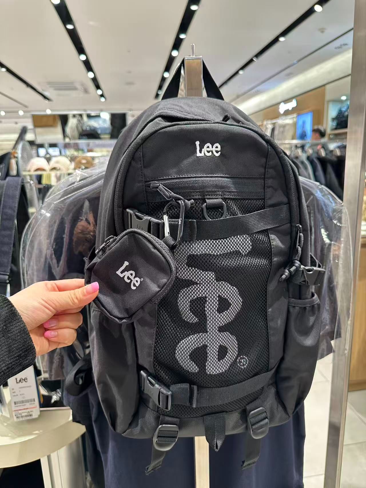（預購）🇰🇷Lee 新款~後背包22L / 830g