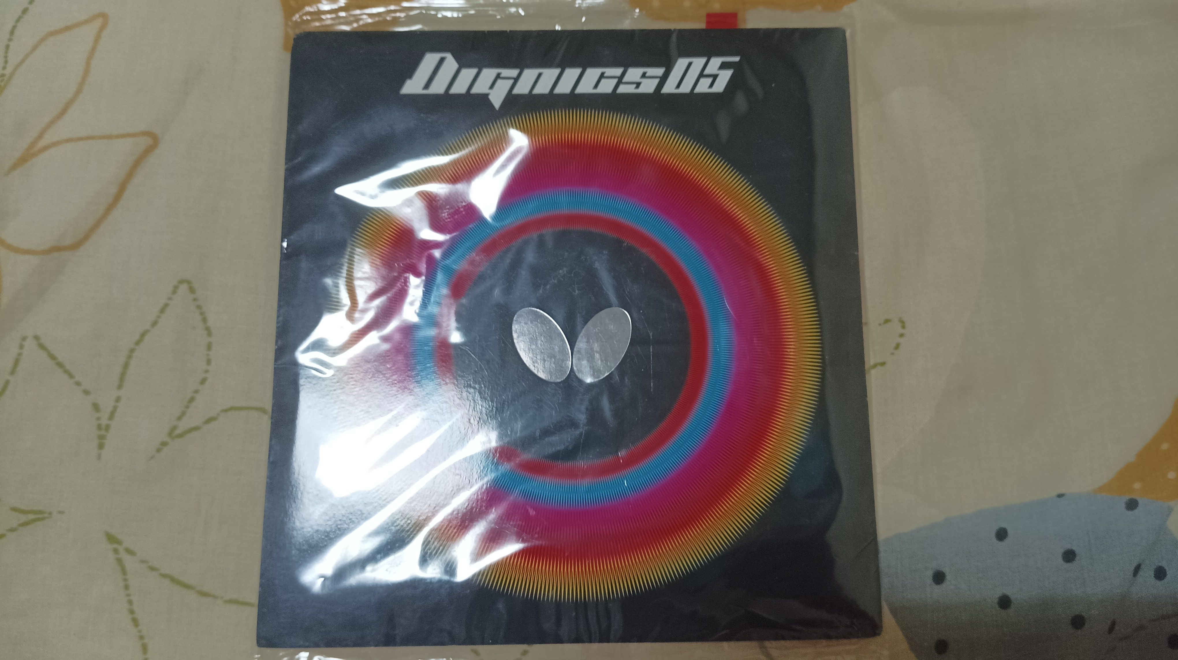 D05