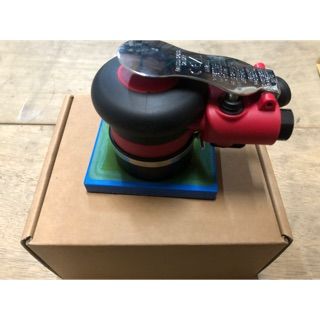 （含發票） 耀琳五金 台製 氣動 四角 砂紙機