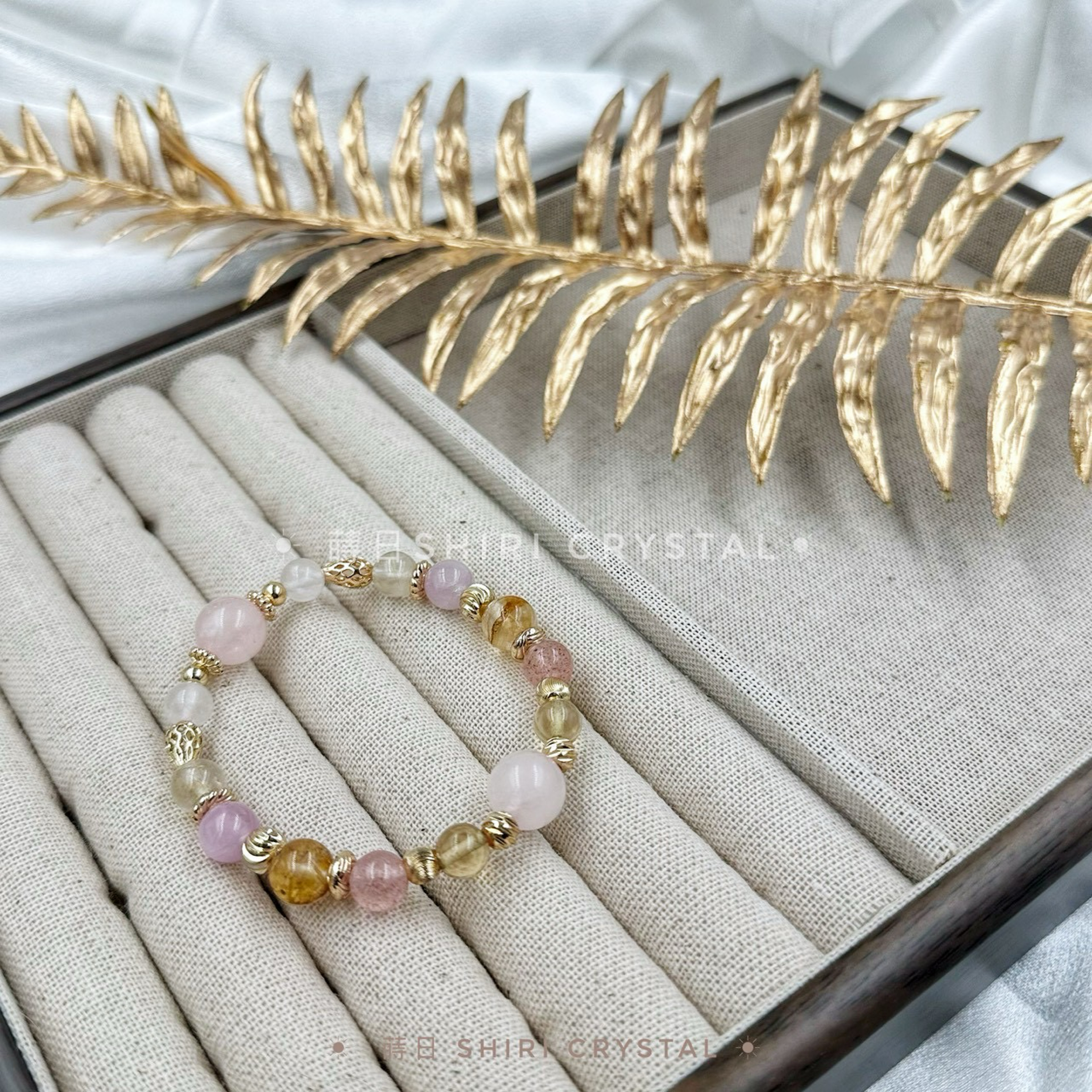 蒔日水晶 暖光豐盛款｜桃花吸引 × 財運增幅 × 自信流動手鍊