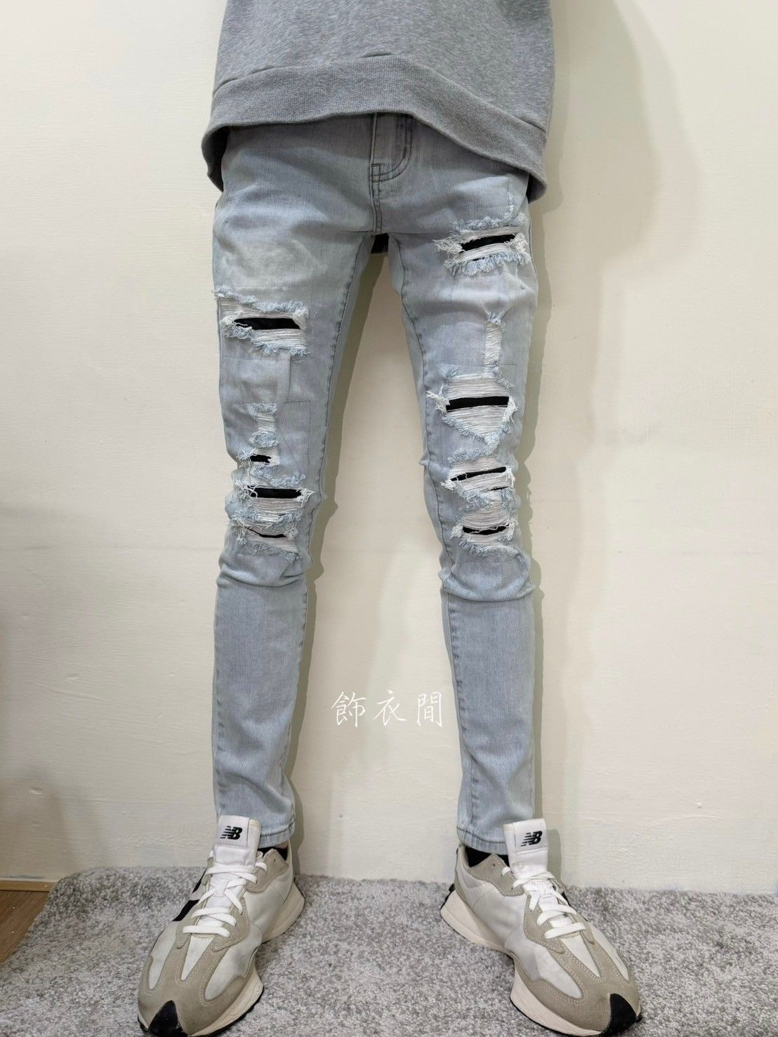 淺藍刷破彈性修身牛仔褲👖HB182