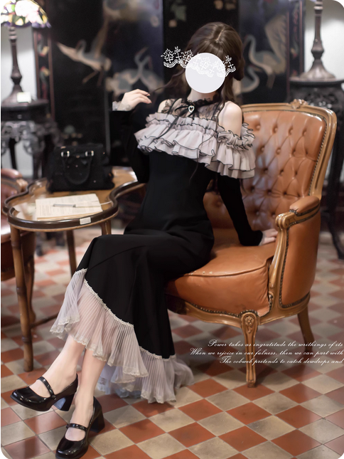 【代購預購】lolita黑美人 蝴蝶結蕾絲花邊蕾絲提花荷葉邊木耳邊露肩長袖魚尾裙洋裝/喇叭袖連身裙/連衣裙 古典蘿莉塔