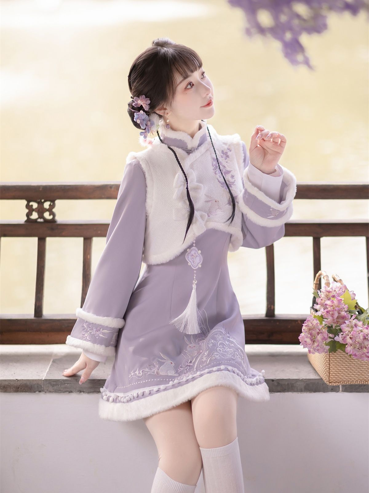 【代購預購】lolita天香雲兔 花朵兔子刺繡盤扣毛球毛絨包邊立領寬袖洋裝/改良式旗袍＆蝴蝶結兔耳馬甲＆掛飾 國風蘿莉塔