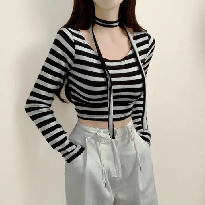 ￼🏷ʏᴜɴᴀ’s ·正韓代購🇰🇷條紋短版掛脖+長袖上衣 3colors