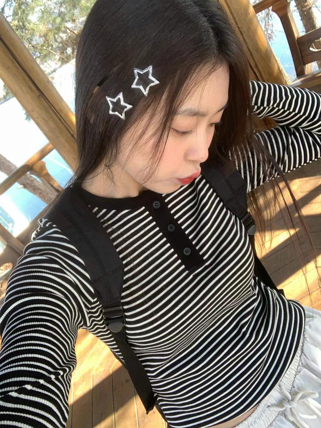 ￼🏷ʏᴜɴᴀ’s ·正韓代購🇰🇷休閒圓領細條紋長袖上衣