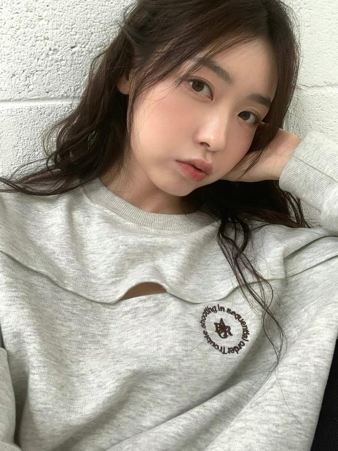 ￼🏷ʏᴜɴᴀ’s ·正韓代購🇰🇷韓系簍空設計感長袖上衣 大學T