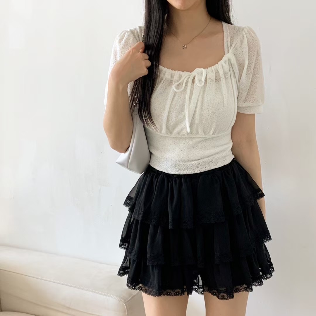 現貨+預購ෆ🏷ʏᴜɴᴀ’s ·正韓代購🇰🇷夏日詩篇🌿透膚抓皺綁帶短袖上衣