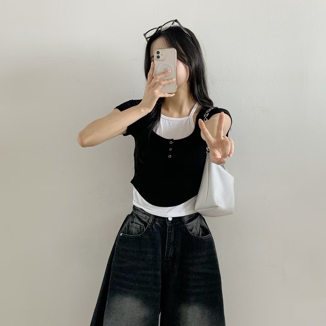 ￼🏷ʏᴜɴᴀ’s ·正韓代購🇰🇷雙層遊戲🌿修身兩件式短袖上衣