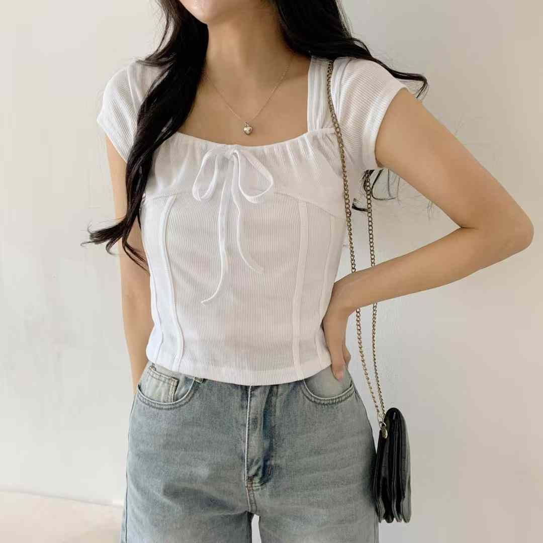 🏷ʏᴜɴᴀ’s ·正韓代購🇰🇷綁結微光🎀方領修身短袖上衣