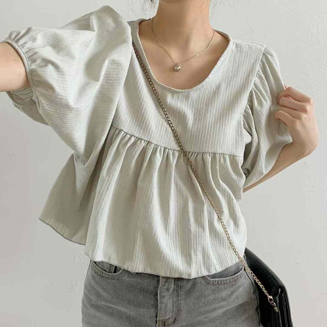 🏷ʏᴜɴᴀ’s ·正韓代購🇰🇷雲朵漫步☁️輕盈澎袖剪裁上衣