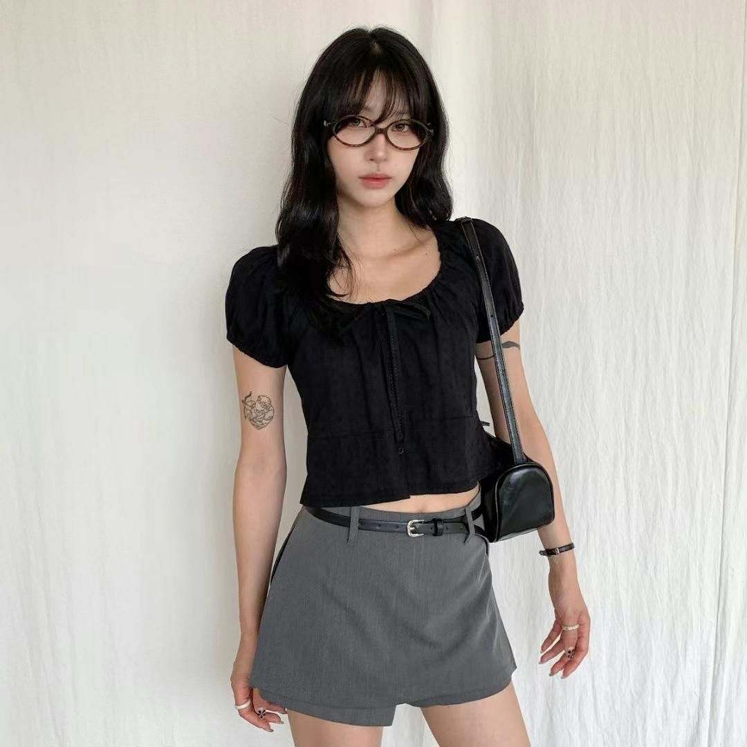 現貨+預購ෆʏᴜɴᴀ’s ·正韓代購🇰🇷森映日光・綁帶泡泡袖短上衣