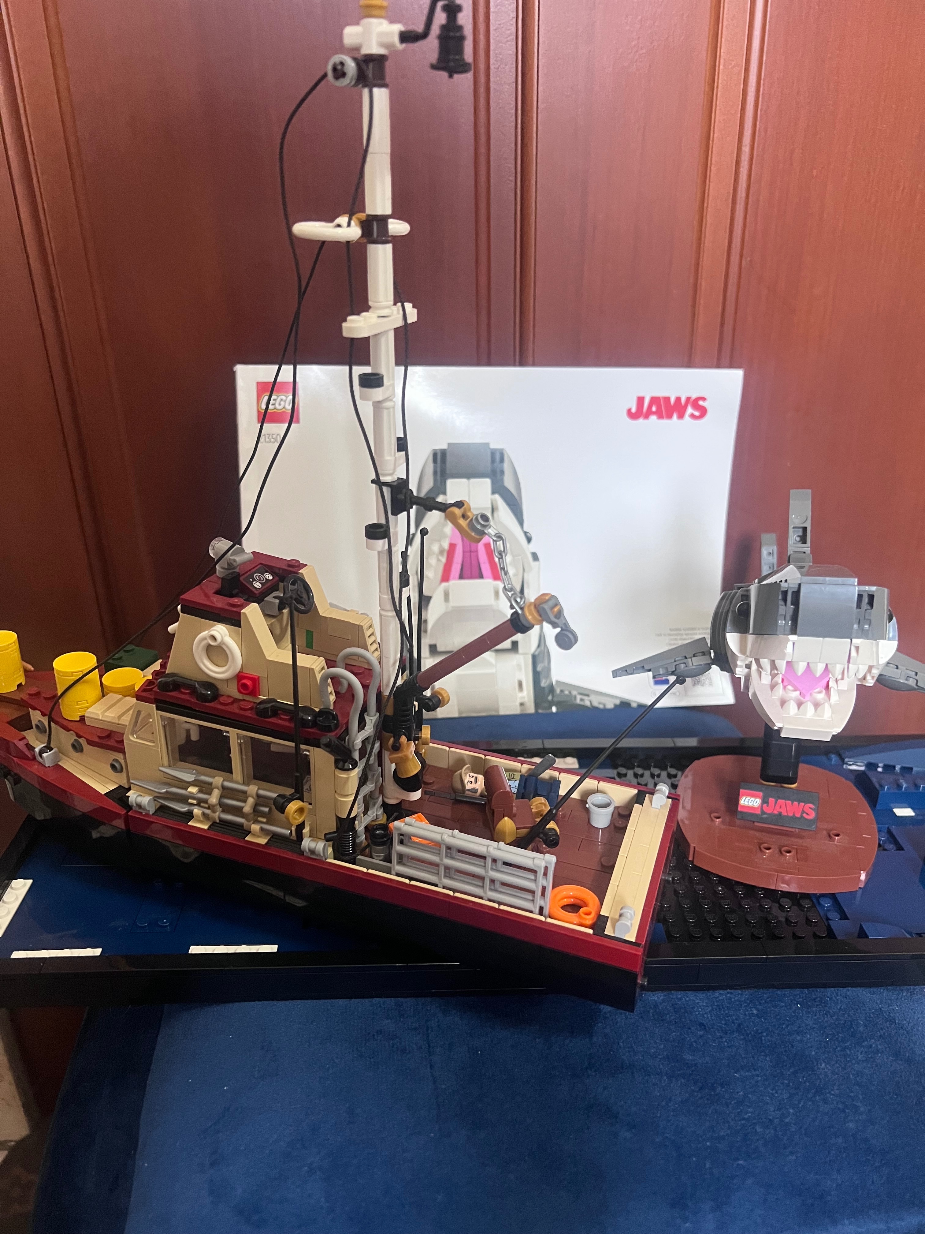 LEGO 21350 大白鯊