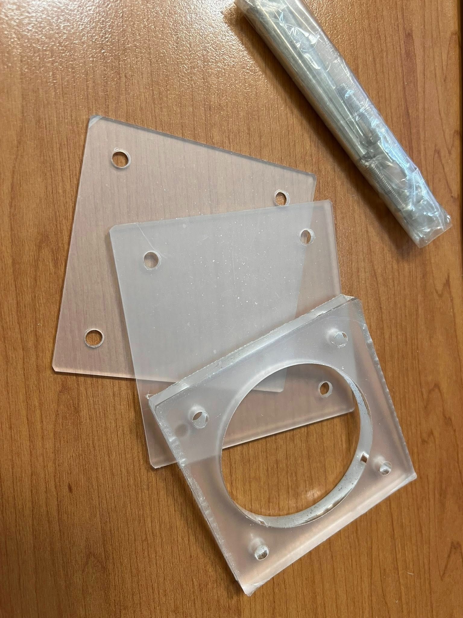 75mm徽章+54mm壓克力各1