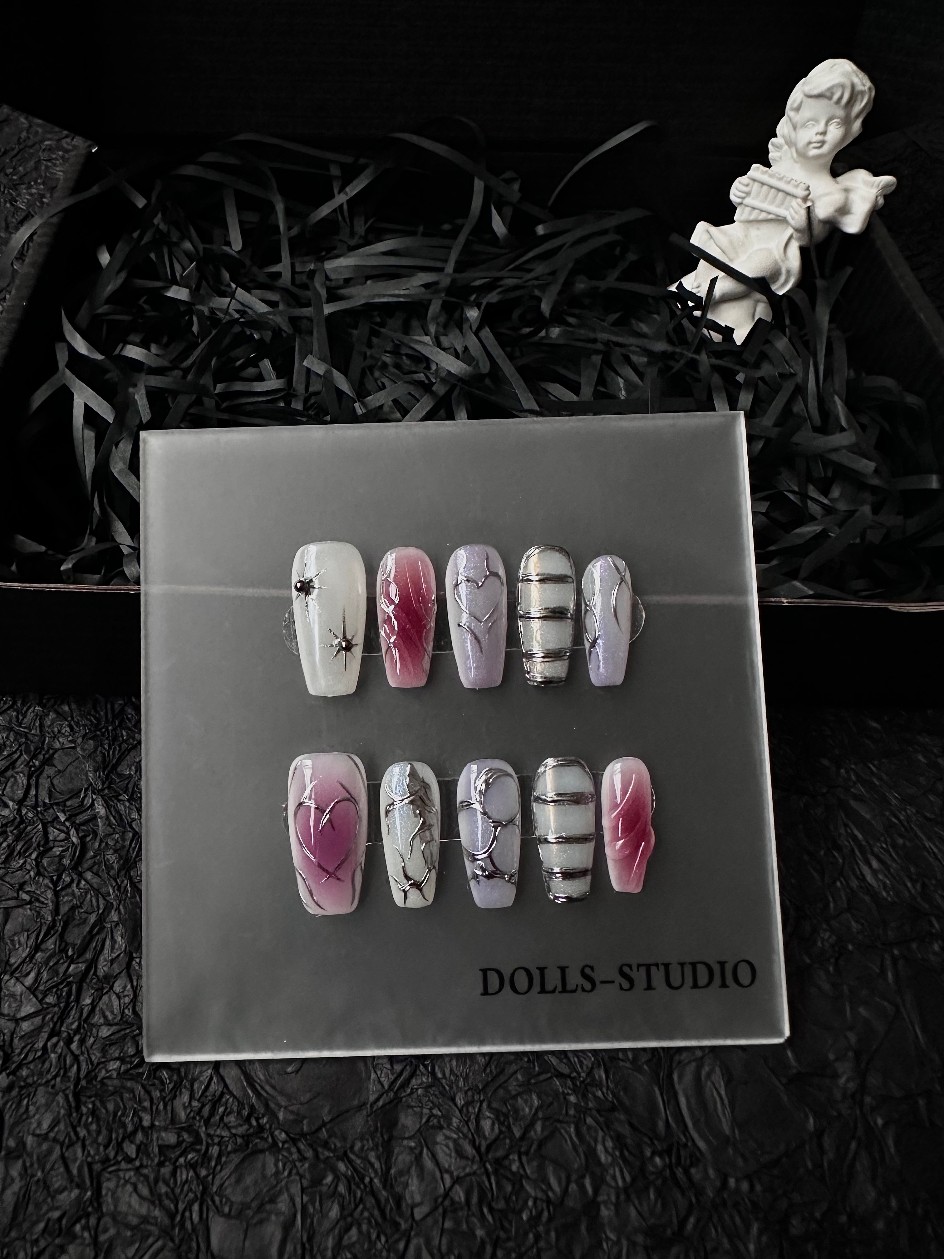 DOLLS訂製款《無法逃脫的愛》