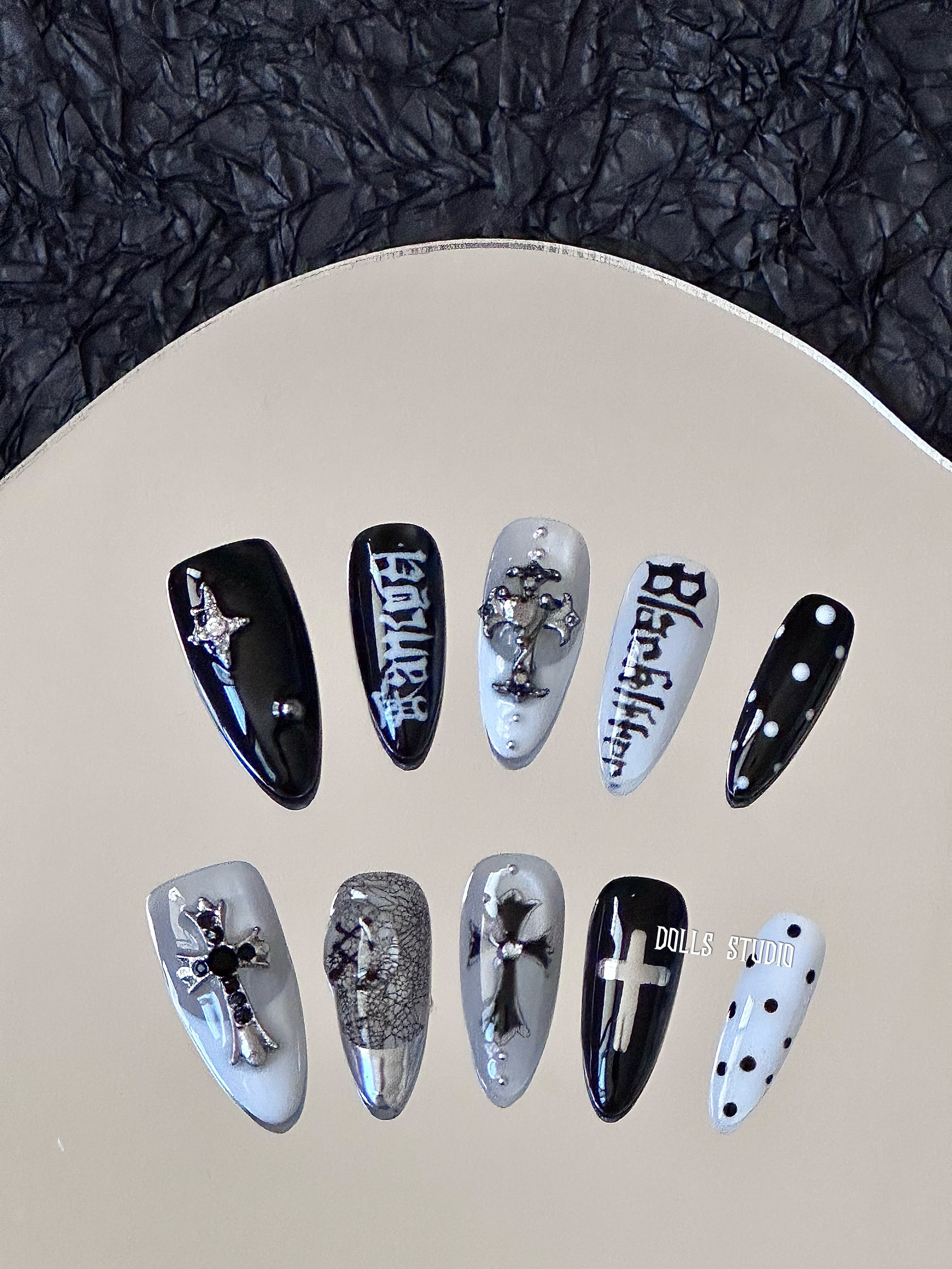 DOLLS訂製《禁語哥德》